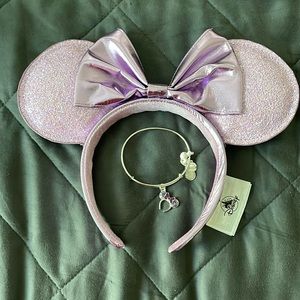 Disney Parks lilac Minnie ears and purple Minnie ears bracelet by Alex and Ani
